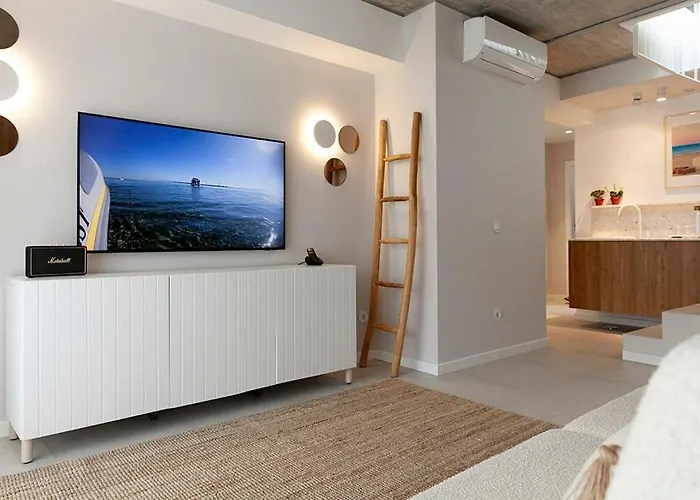 Wood Apartment