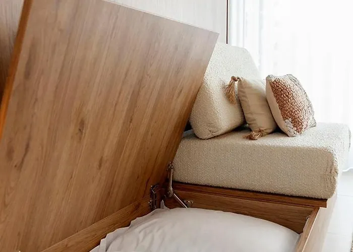 Wood Apartment