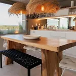 Wood * Monte Gordo